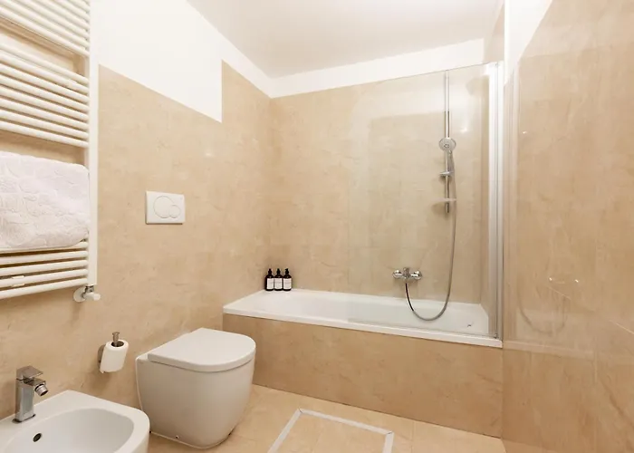 Peaceful Hidden Gem Near Metro A And Colosseum Apartment Rom
